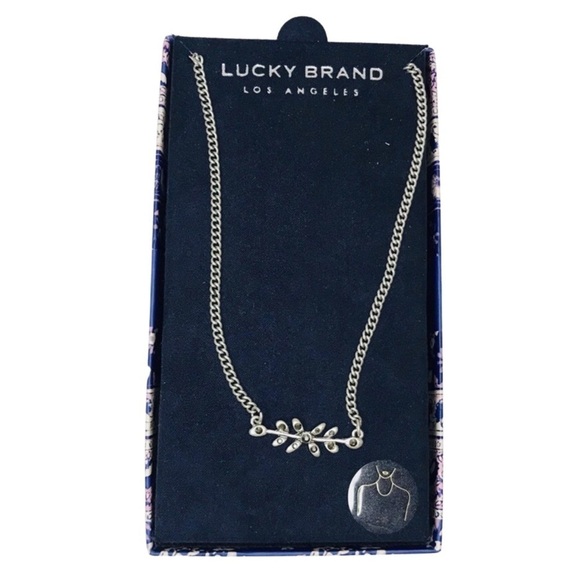 New! Lucky Brand Horizontal Floral Leaves Silver Tone Chain Necklace - Picture 1 of 8